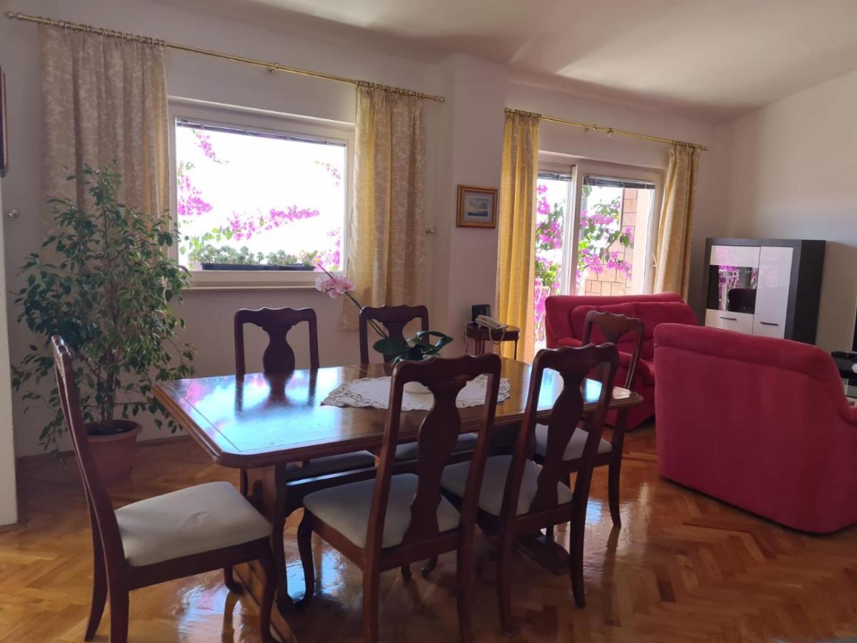 Apartman Marija มาคาร์สกา ภายนอก รูปภาพ