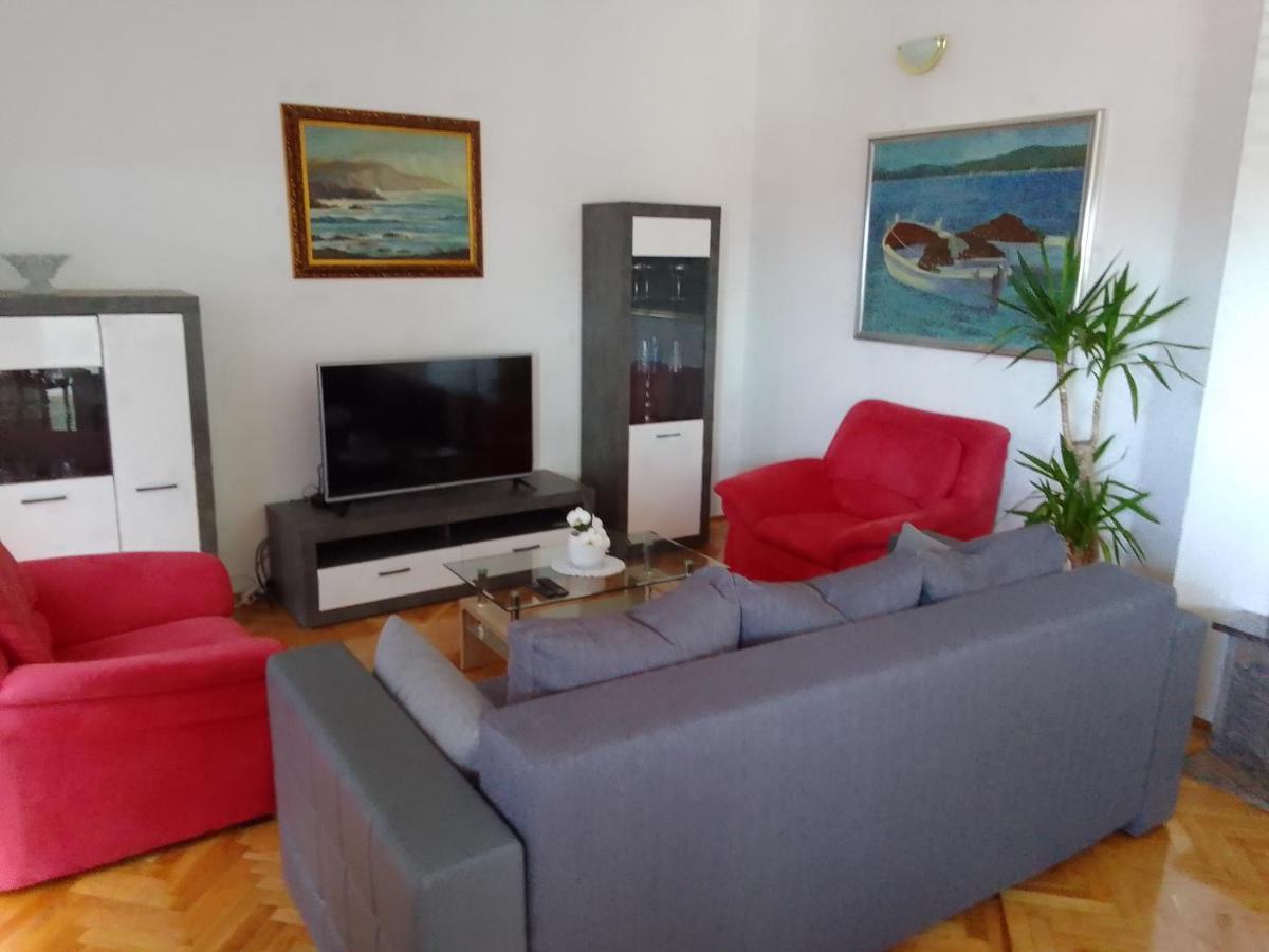 Apartman Marija มาคาร์สกา ภายนอก รูปภาพ